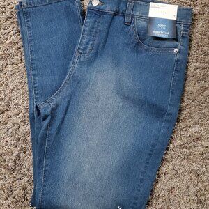 Women Soho Blue Jeans Essesntial Stretch NY&C Runway Legging Size 14 New w/ Tags